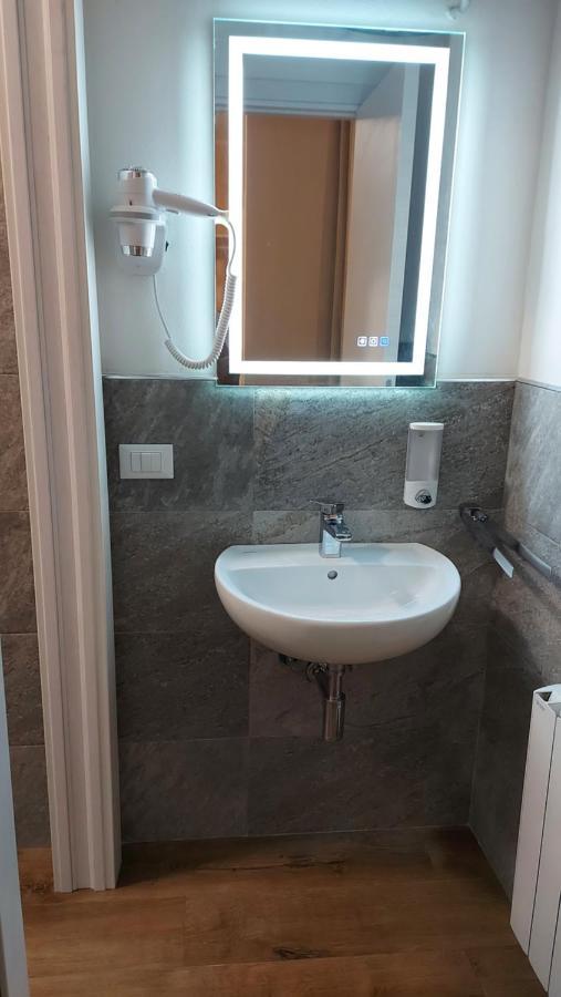 Glam Resort Giulia Λα Σπέτσια Εξωτερικό φωτογραφία